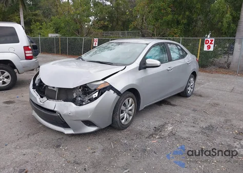 2016 Toyota Corolla Le z USA, uszkodzony, nr VIN 5YFBURHEXGP534933